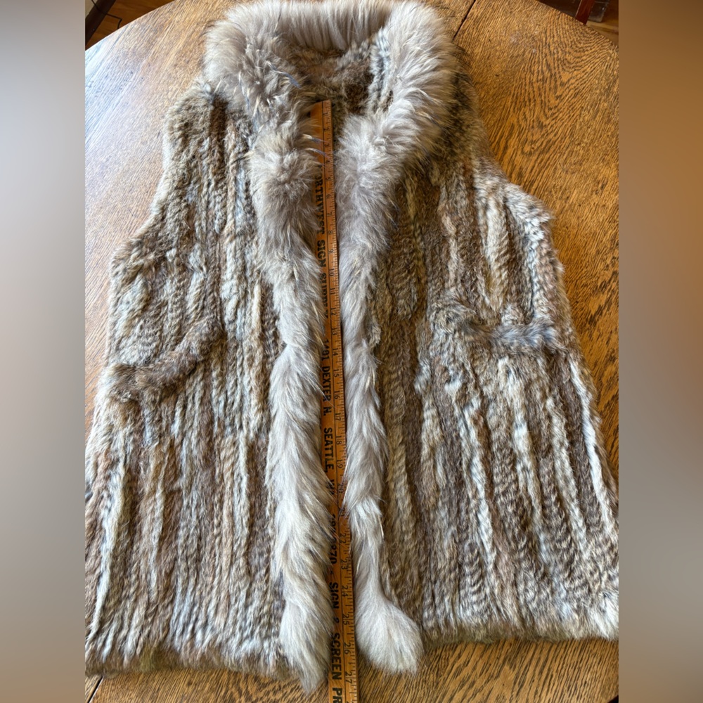 Hope 1967 vintage rabbit fur vest with pockets and front fasteners M/L - Picture 10 of 16